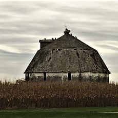 Clarence Kleinkopf Round Barn