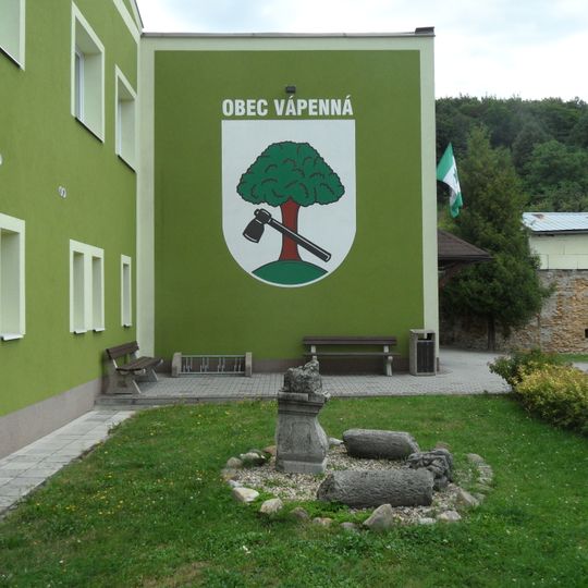 Column with Crucifixion statue