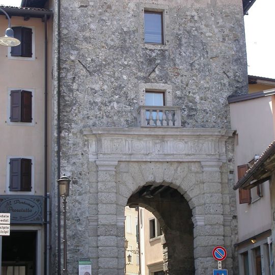 Porta Gemona