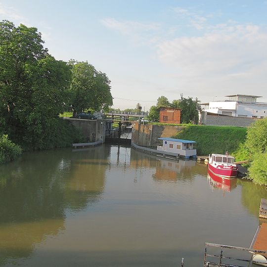 Plavební komora Staré Město