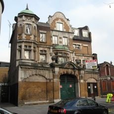 Former Engineer's Residence To Albion Brewery