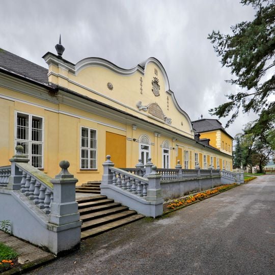 Hodkovce Manor house