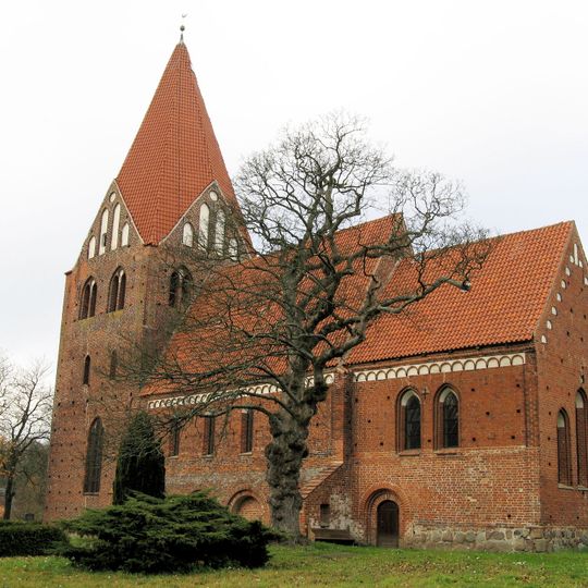 Dorfkirche Neuburg