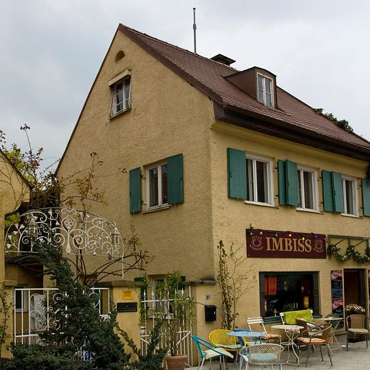 Ländliches Kleinhaus