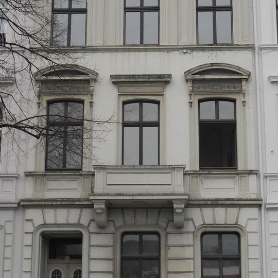 Friedrich-Ebert-Straße 140