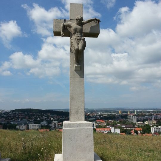 Kalvária, súsošie-kríž s korpusom III.