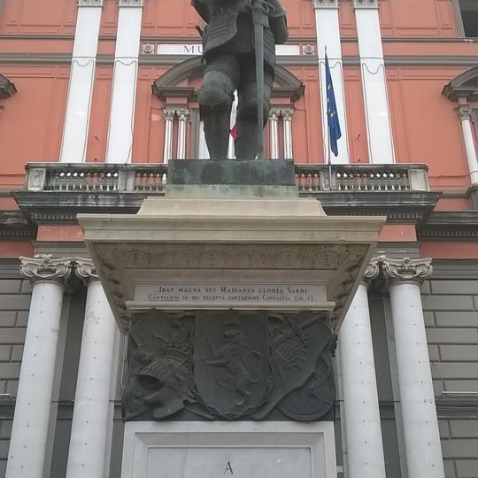 Monumento a Mariano Abignente