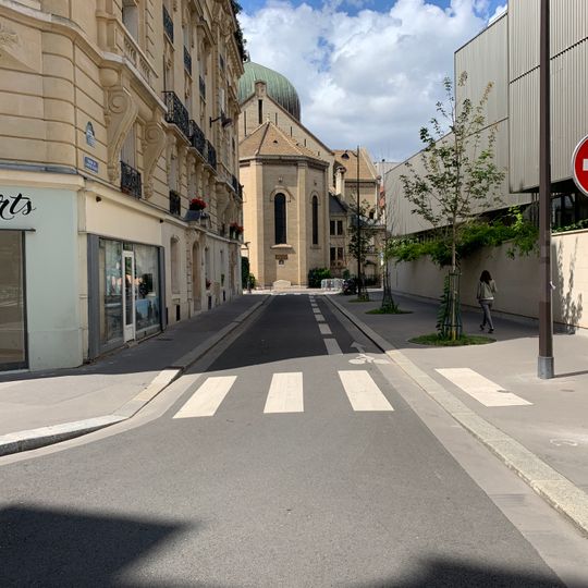 Square de La Motte-Picquet