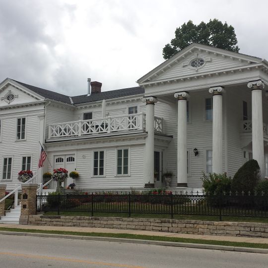 Clarence Peck Residence