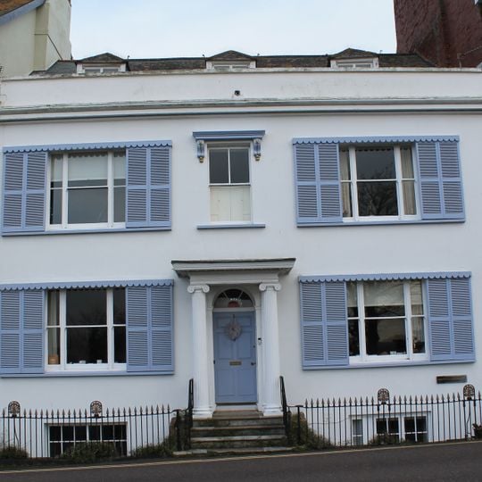 No 10 And Area Railings