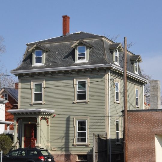 House at 5 Willow Court