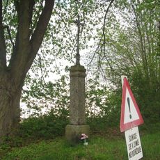 Kříž severně od Pečetína