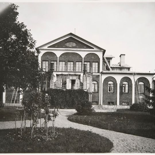 Katinen Manor