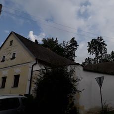 Zemědělský dvůr čp. 11