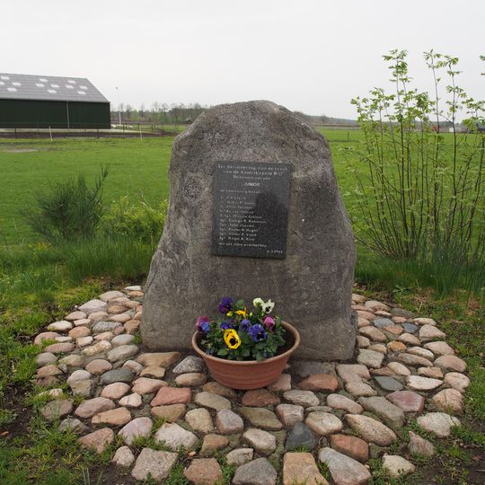 Monument aan het Oranjekanaal