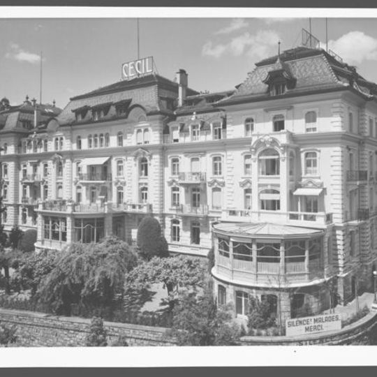 Ancien Hôtel Excelsior et clinique Cécil