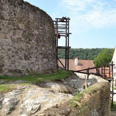 Hrad Modrý Kameň, múr parkanový