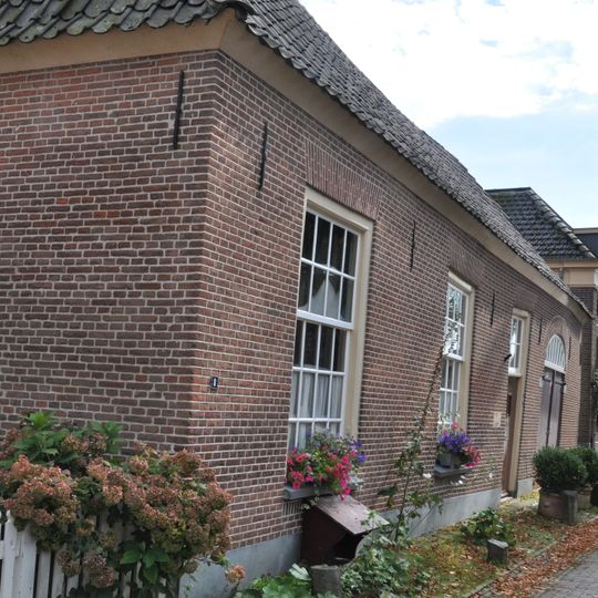 Bovenstraat 8, Bronkhorst