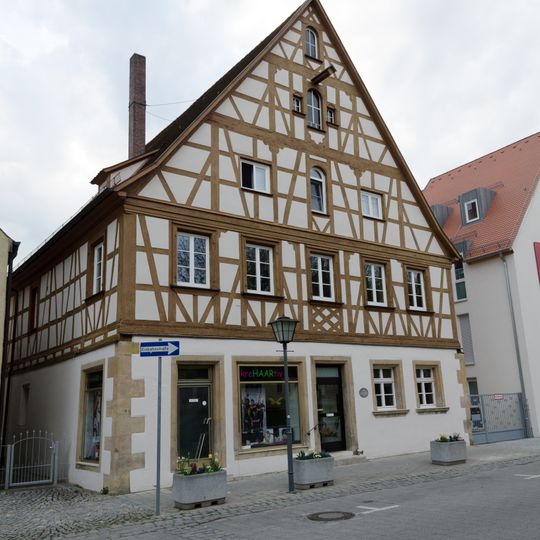 Untere Stadtmühlgasse 13