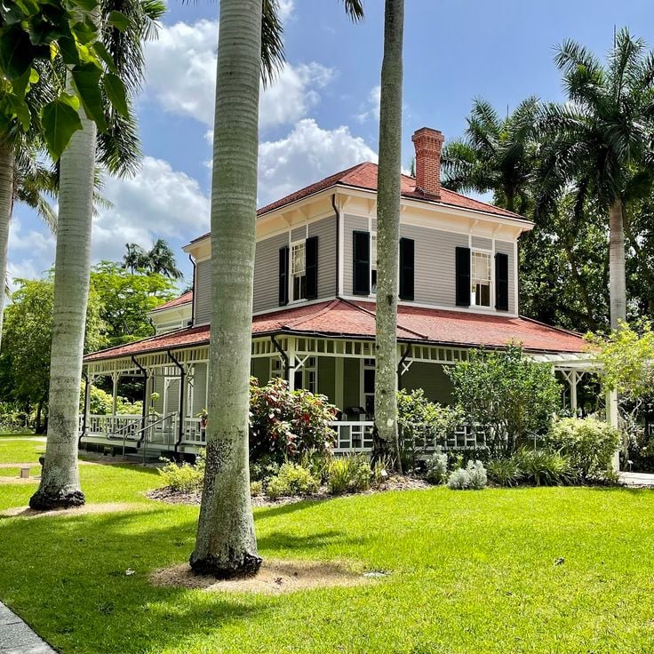 Edison and Ford Winter Estates