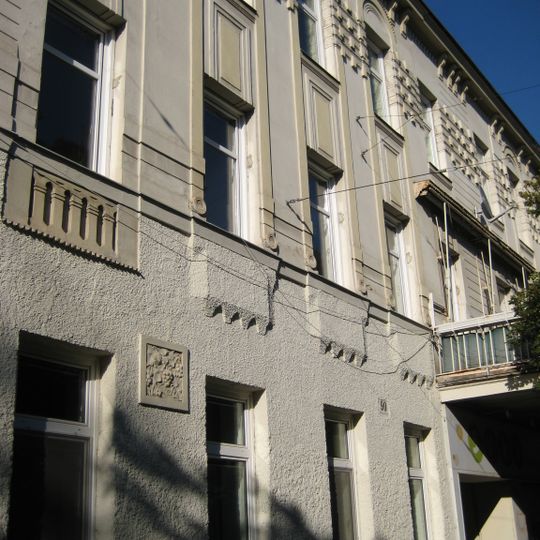 Herbeckstraße 88-90