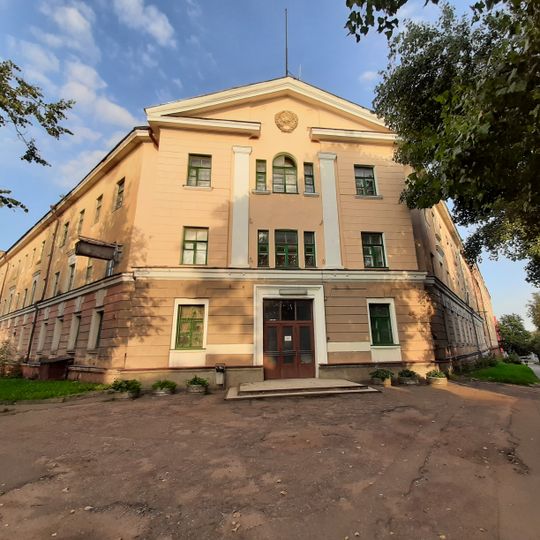 Здание, в подвале которого располагался штаб народного ополчения