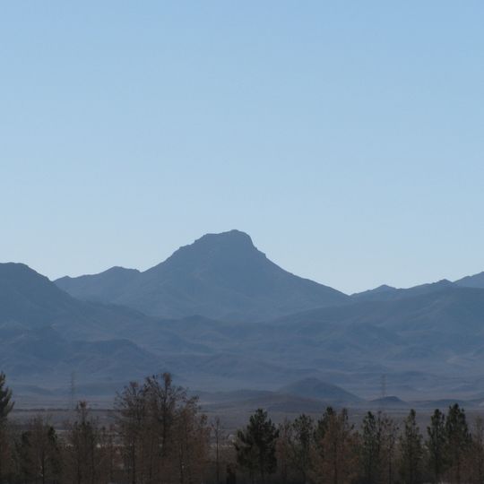 Kuh-e-Ghal'eh, Ferdows