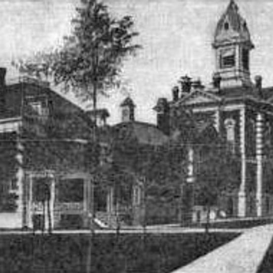 Menominee County Courthouse