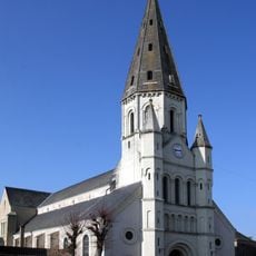 Église Saint-Varent de Saint-Varent