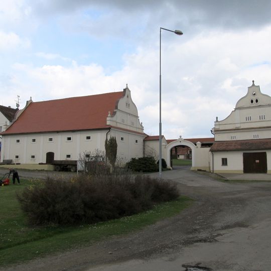 Zemědělský dvůr Komberk