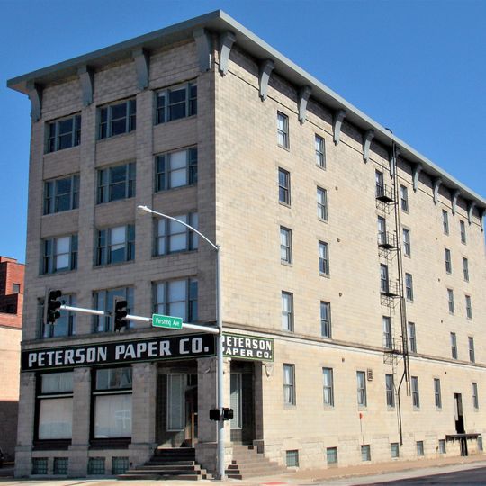 Davenport Bag and Paper Company Building