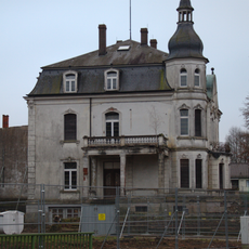 Villa + ehem. Fabrikgebäude sowie die Holzmühle