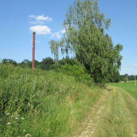 Kříž západně od Bukoviny