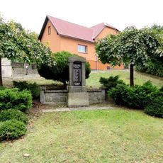 Pomník padlým v Bohutíně