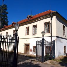 Budova Předzámčí zámku Náměšť nad Oslavou