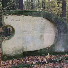 Památník u Pustovět