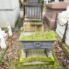 Grave of Varraz-Perret
