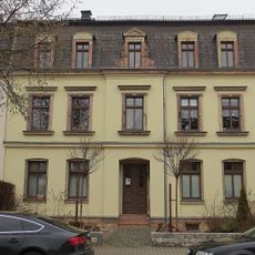 Mietshaus in halboffener Bebauung Rößlerstraße 10