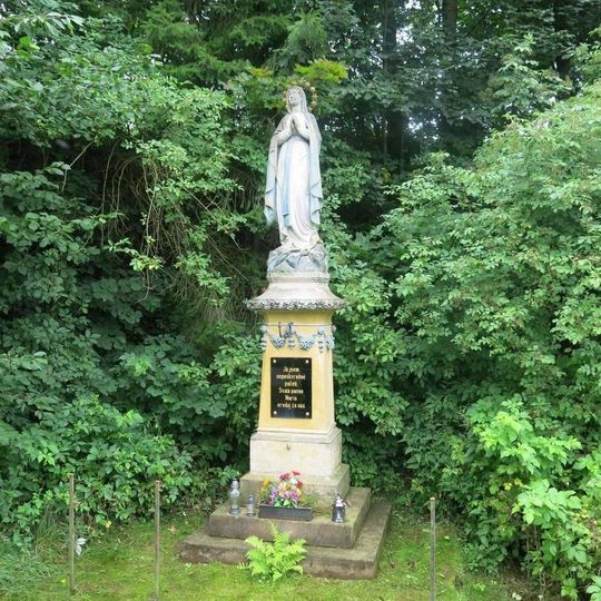 Socha Panny Marie v Syřenově