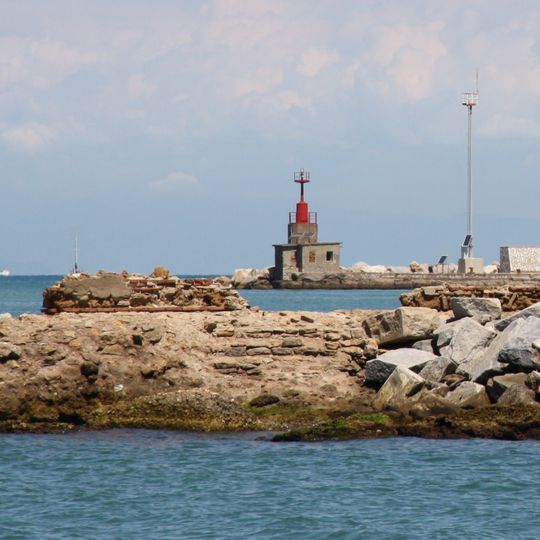 Livorno Diga del Marzocco light