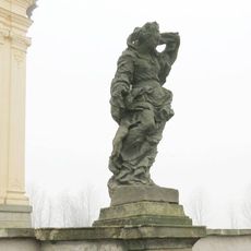 Socha alegorie Lehkomyslnost na terase špitálu v Kuksu