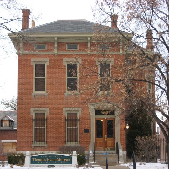 Linus B. Kauffman House