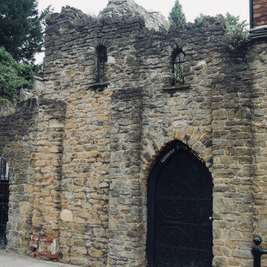 Quarry Hill House Incorporating Castle Walls