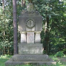 Pomník padlým 29.6.1866 z 18.pruského pěšího pluku v Prachově