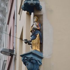 House Madonna