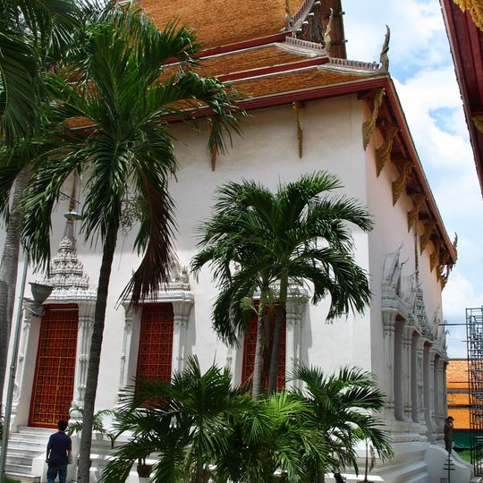 Wat Mahathat Yuwaratrangsarit