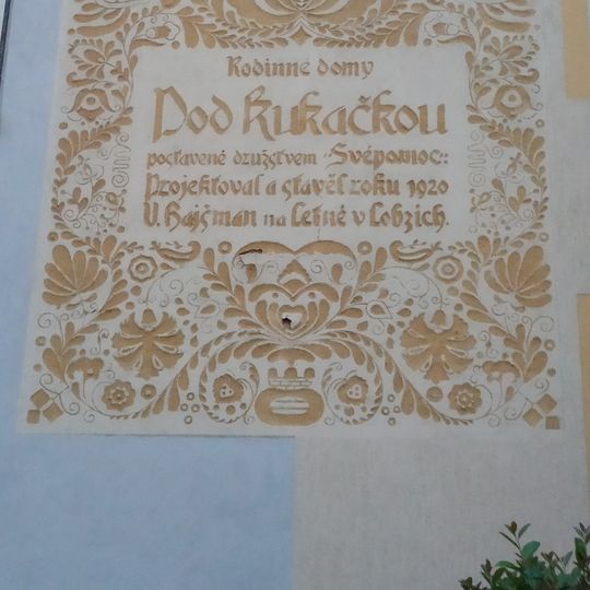 Reliéf na domu Pod Kukačkou