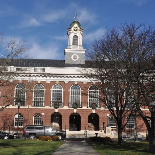 Needham Town Hall Historic District