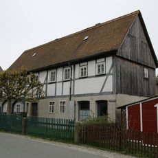 Niedere Dorfstraße 42