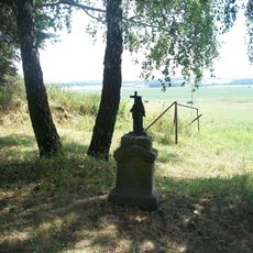 Kříž jižně od Újezdu Svatého Kříže